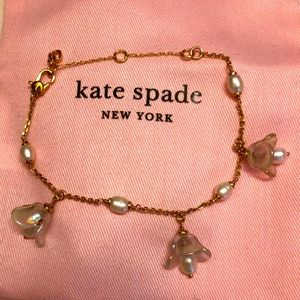 KATE SPADE GOLD/FRESHWATER/PEARLS/BELL SHAPES NWOT ADJUSTABLE BRACELET🌸